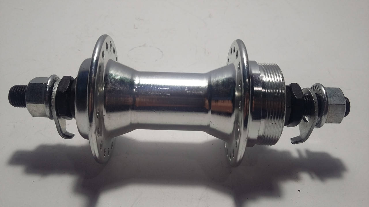 

Втулка передняя под дисковый тормоз на пром подшипниках