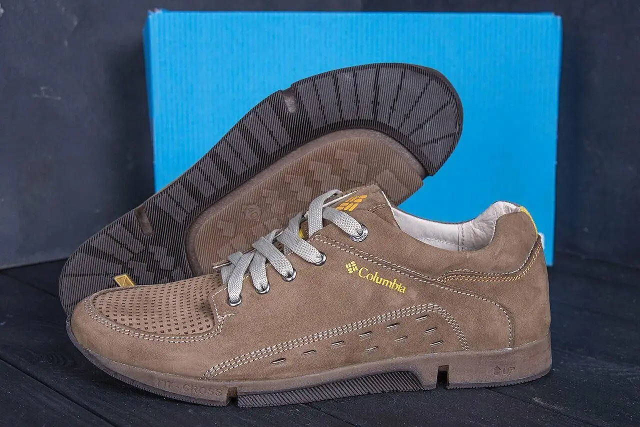 

Мужские кожаные летние кроссовки с перфорацией Сolumbia Beige 43, Бежевый