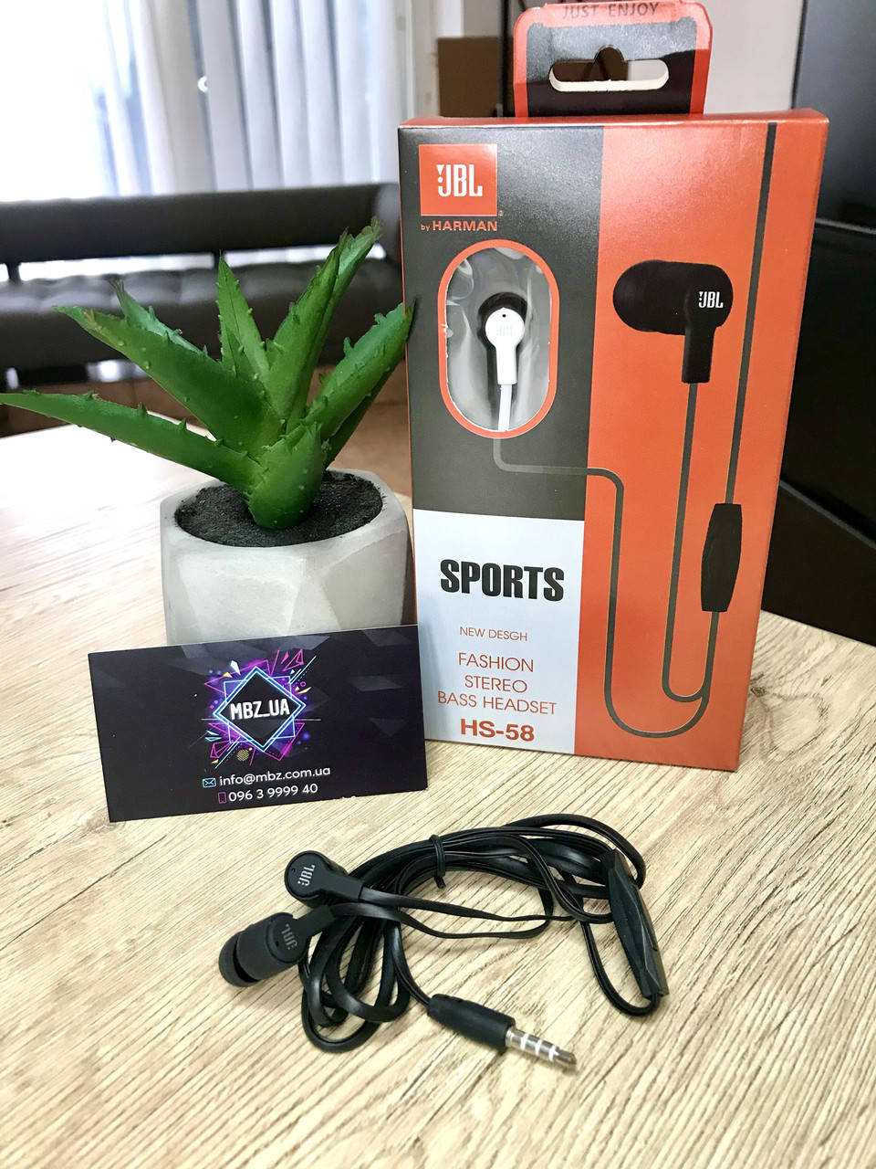 

Наушники JBL HS - 58 sports вакуумные проводные с микрофоном black, Черный