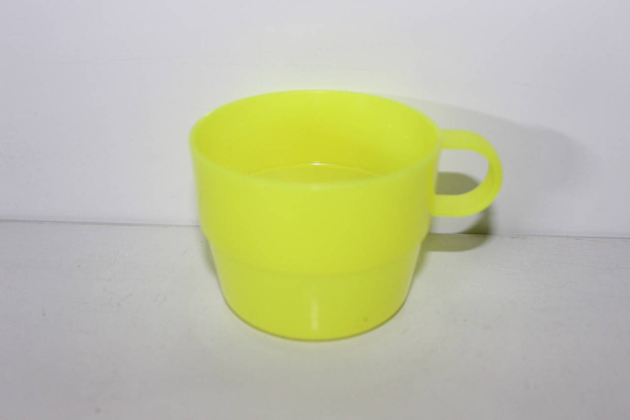 

Кружка пластик 200мл.