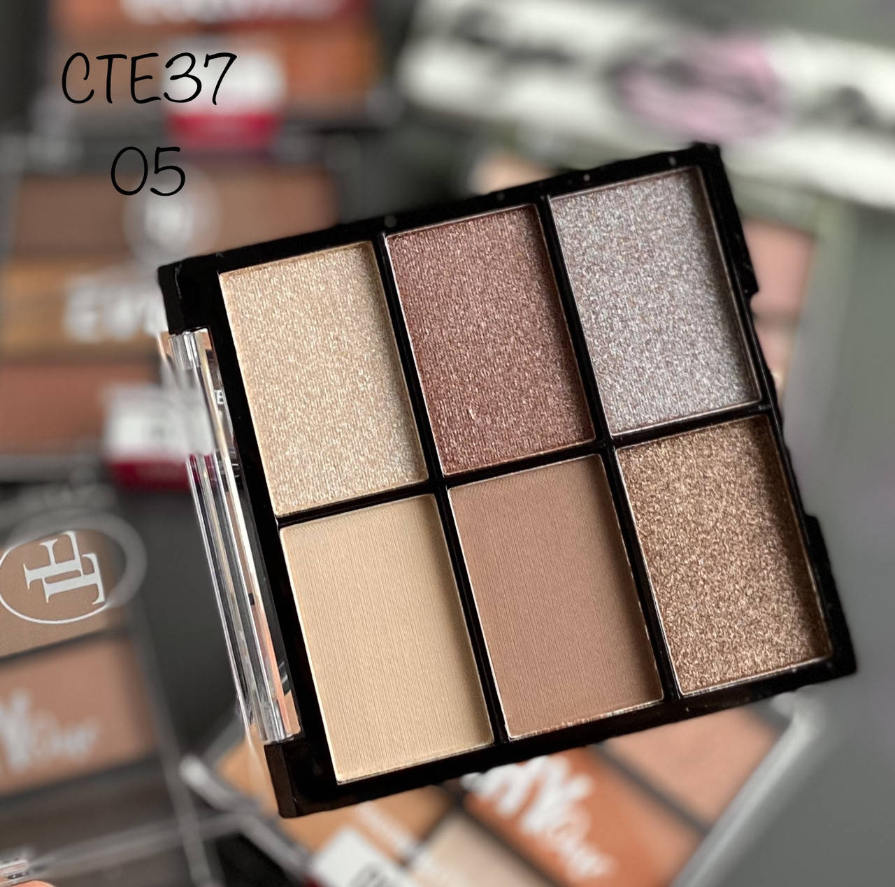 

TF Палетка теней для макияжа Every One TE37 №05