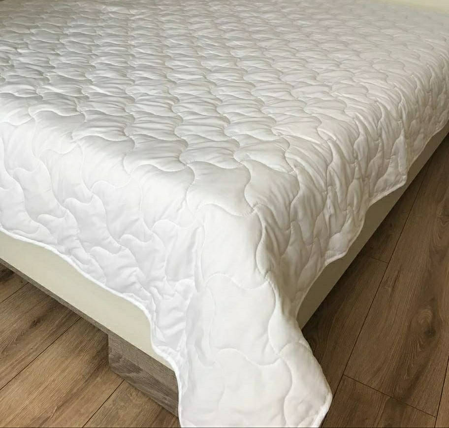 

Одеяло летнее полуторное 155*215