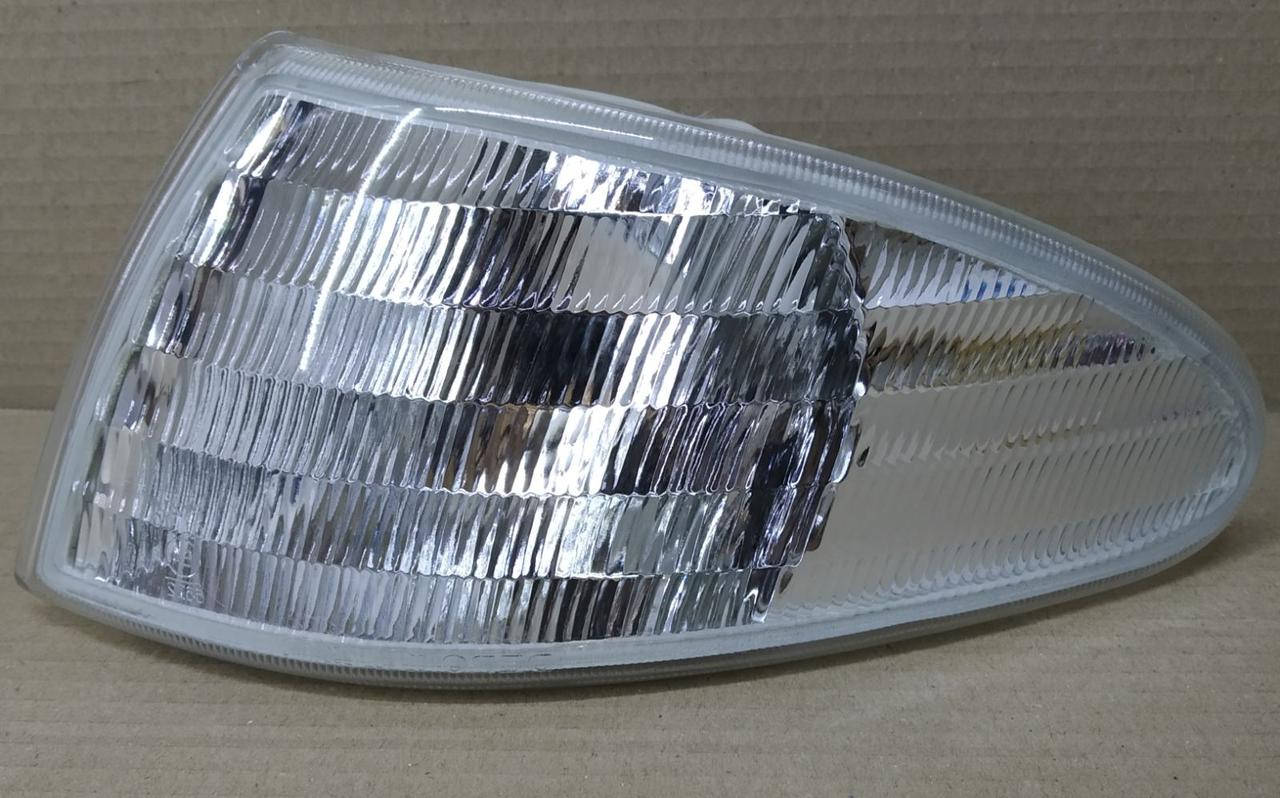 

Левый указатель поворота Форд Мондео -96 без патрона / FORD MONDEO I (1993-1996) Код: FP 2553 K1-E