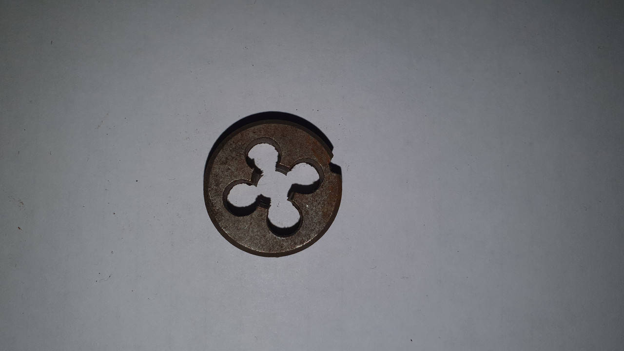 

Плашка метрическая М8х1.25 (основной шаг). СССР.