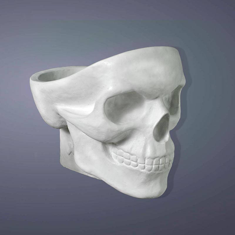 

Гипсовый череп с отверстием. Подставка или пепельница для раскрашивания аэрографом