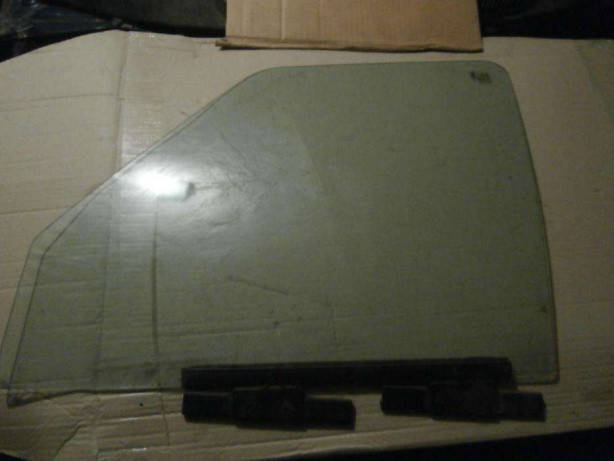 

Стекло опускное переднее левое ЗАЗ 1103 Славута 1105 Дана 11055 Пикап водительское бу