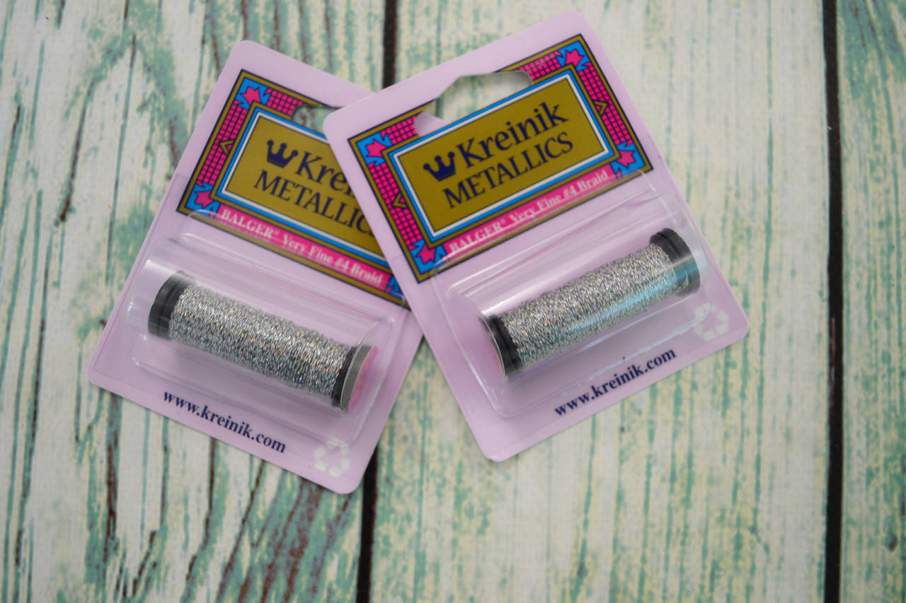 

Kreinik Very Fine #4 Braid (11 m), цвет 001 L