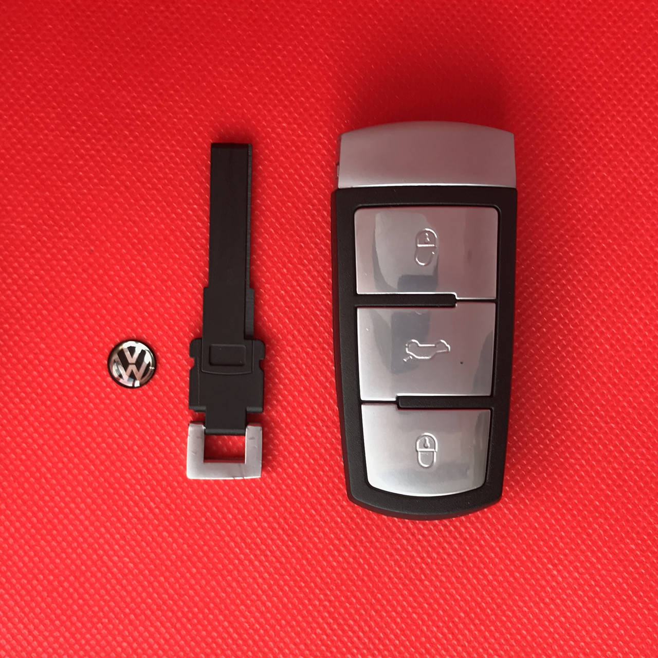 

Корпус смарт ключа для VOLKSWAGEN Passat (Фольксваген Пассат) B6,B7,CC 3 - кнопки