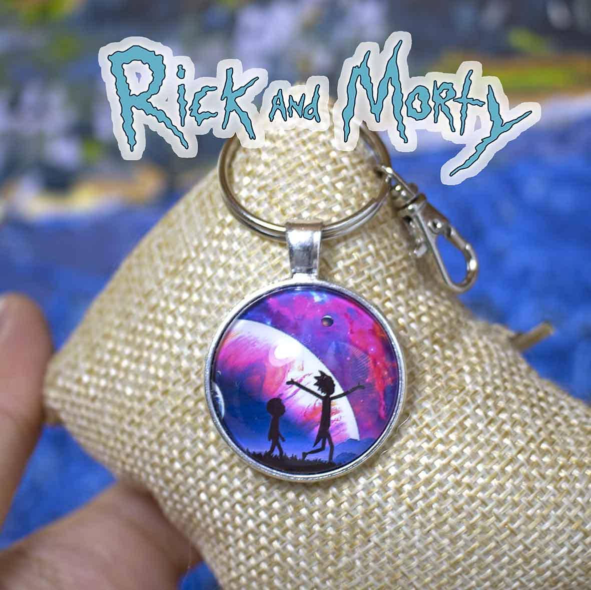 

Брелок космос Рик и Морти / Rick and Morty