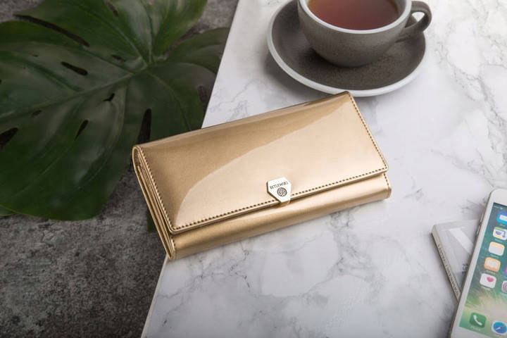 

Женский кожаный кошелек Betlewski из RFID , х 9, х 3, (BPD-VS-100) - золотой, Золотистый