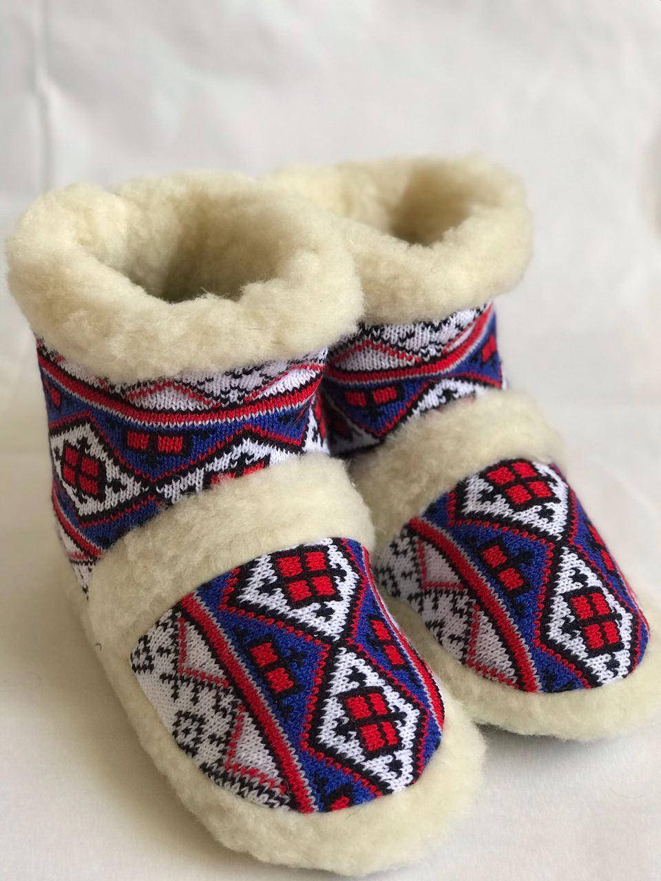 

Чуни из овчины, чуни из овечьей шерсти 38, Разные цвета
