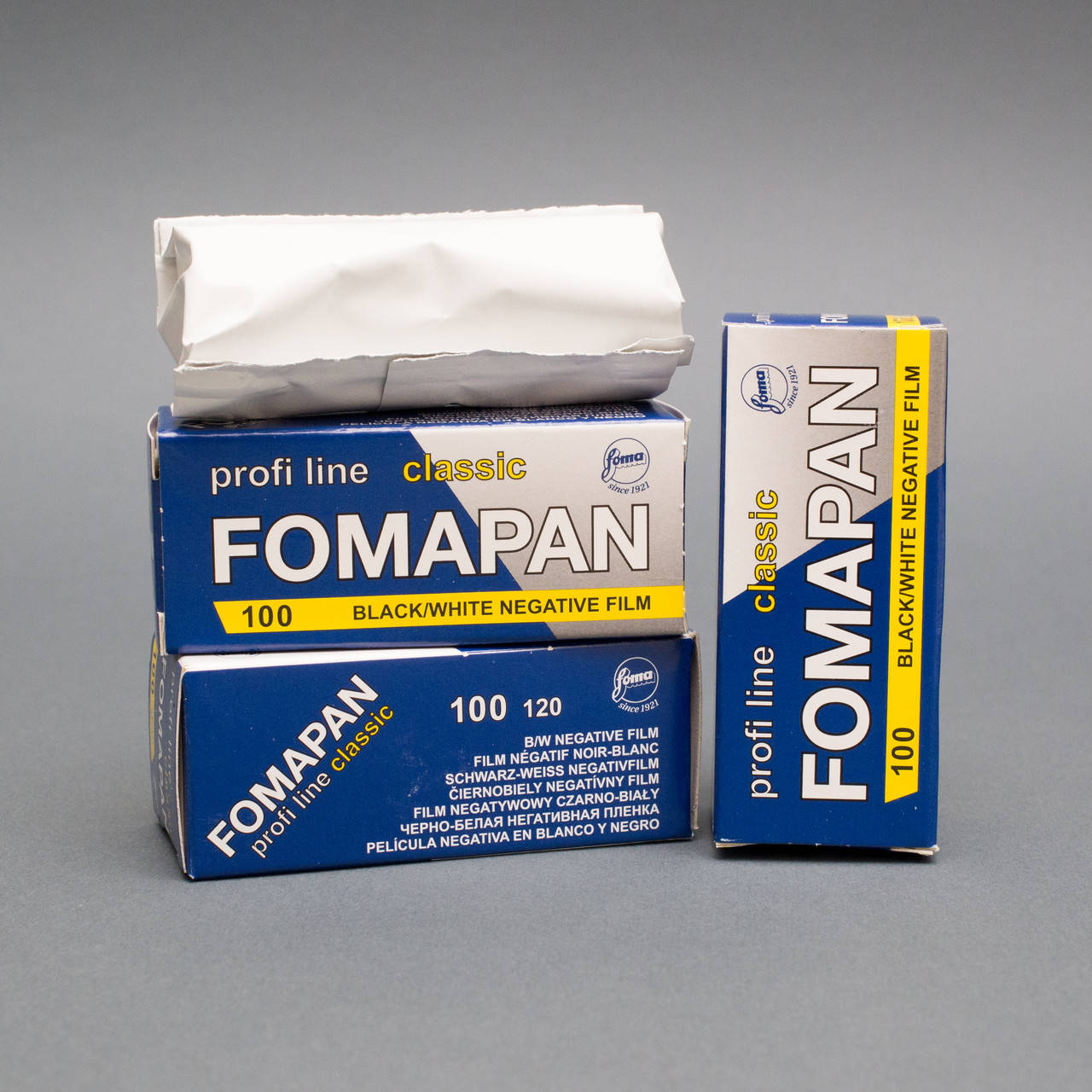 

Фотопленка черно-белая Foma Fomapan 100 (120)