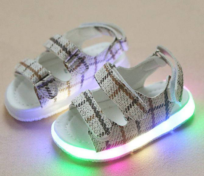 

Босоножки детские LED белые в клеточку, розмір 30