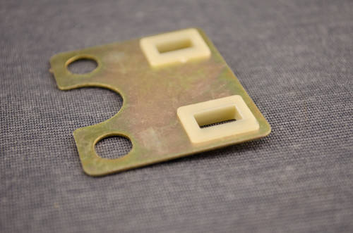 

Направляющая штанги с пластмассовыми вставками для бензинового двигателя 188f (13 л.c)