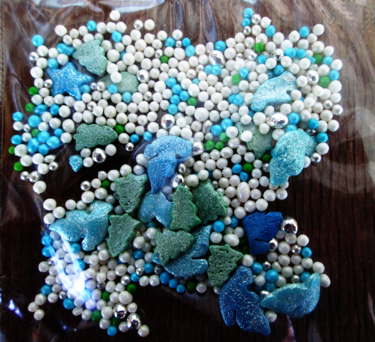 

Посыпка перламутровый микс "Голуби, елочки,звезды" (светлая)