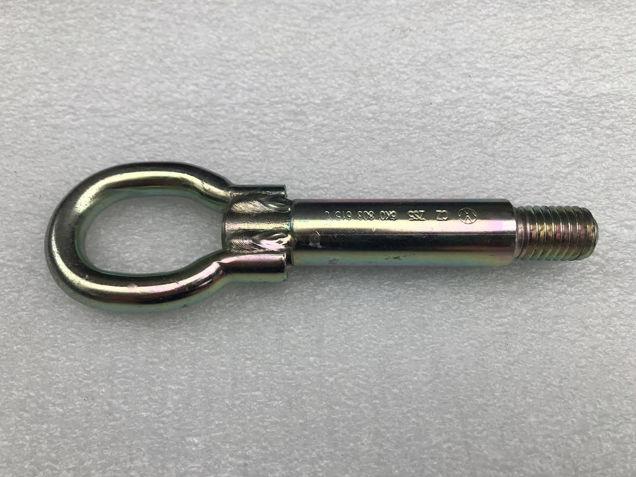 

Буксировочный крюк на Volkswagen Polo (Фольксваген Поло 6K0803615C) 2001-2015