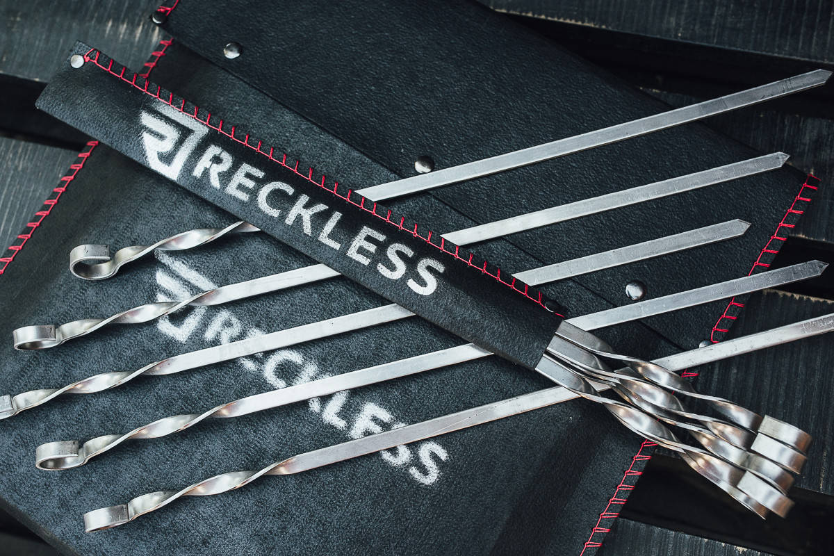 

Шампура классические набор 6шт в чехле ,570*12*3мм Reckless