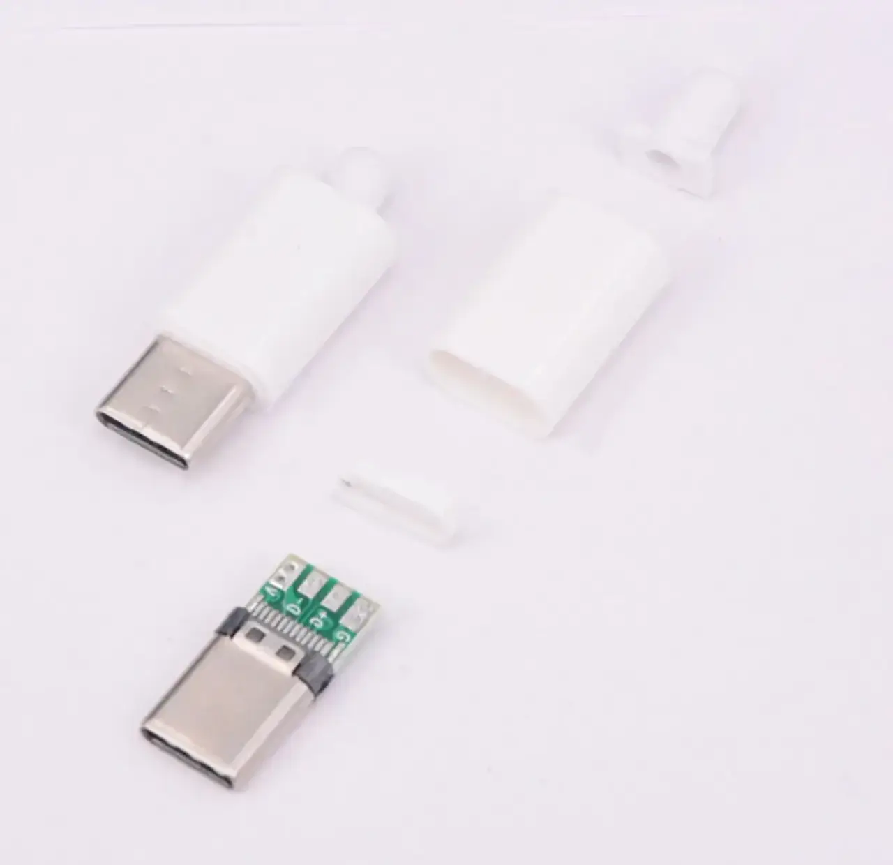 

Штекер USB Type-C, на кабель, белый