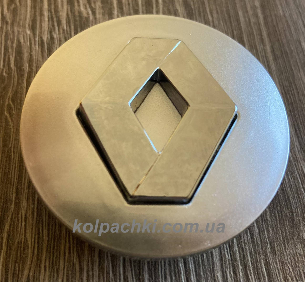

Колпачки на диски Renault Laguna Megane Scenic 57мм 50mm серые с хром логотипом