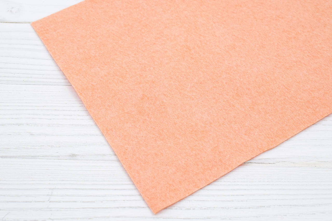 

Американский мягкий фетр 1,5 мм (20х30 см) - №04 грузинский персик (2820 georgia peach)
