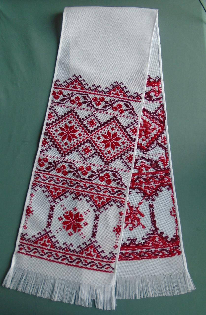 

Рушник вышитый, ручная вышивка