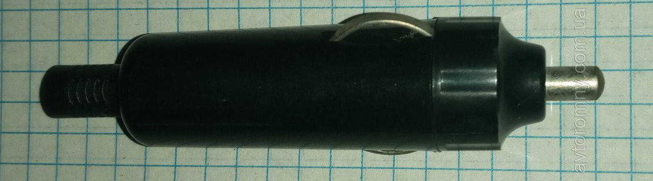 

Разъем штекер в прикуриватель Эмираты Евро с предохранителем