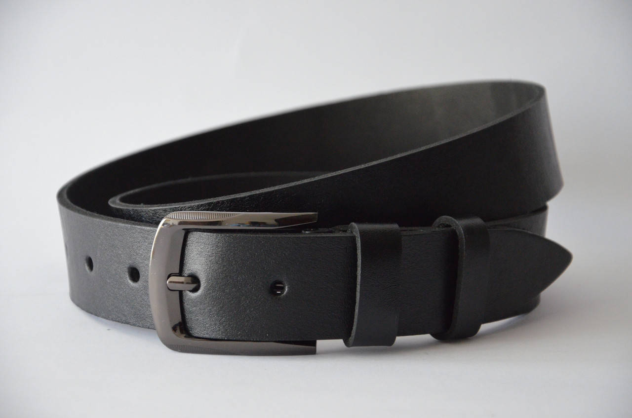 

Мужской кожаный ремень Skipper черный