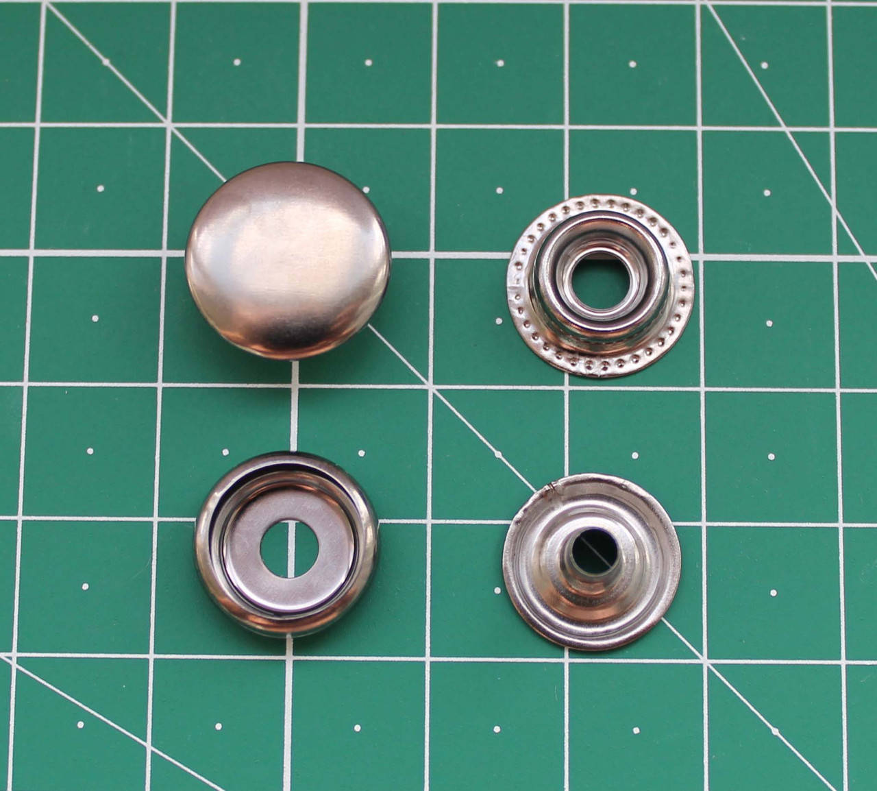 

Кнопка КАППА 15мм ( блек никель )