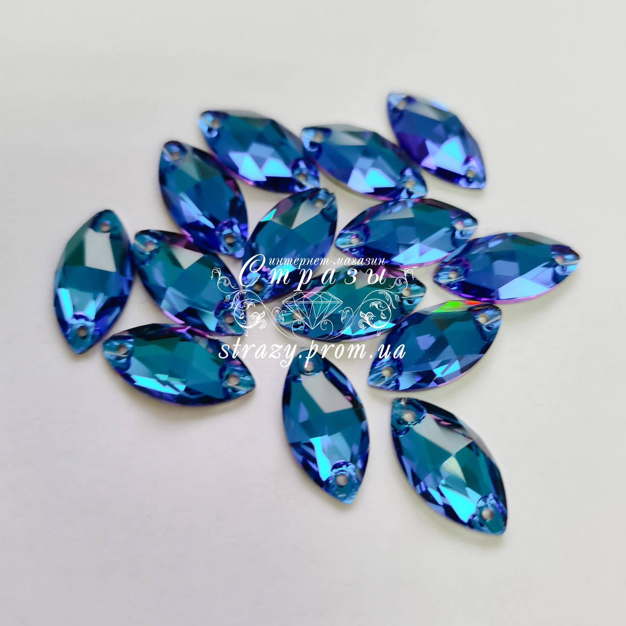 

Стразы Lux Маркиз 9х18мм. Blue Zircon