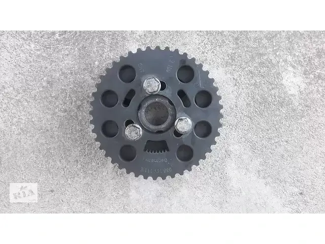 

Шестерня распредвала 2.0 TDI Audi VW 038109111E
