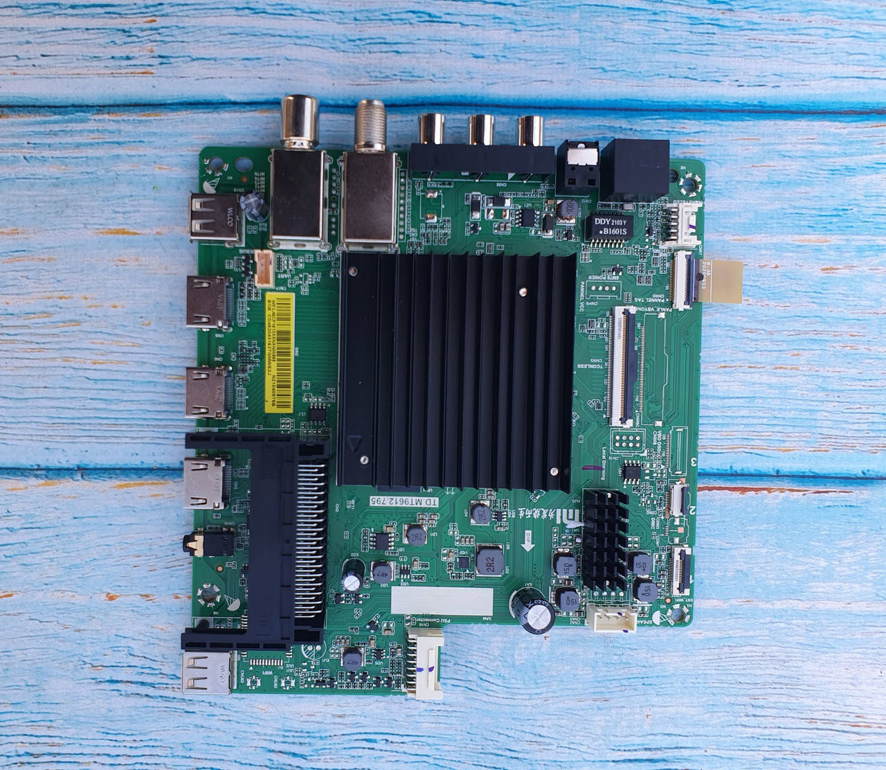 

Main board Xiaomi L43M6-6ARG TD.MT9612.795