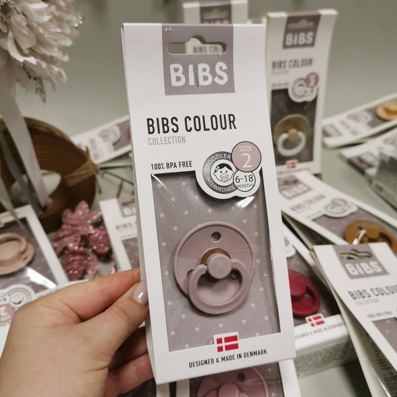 

Соска Bibs Colour 6-18 мес
