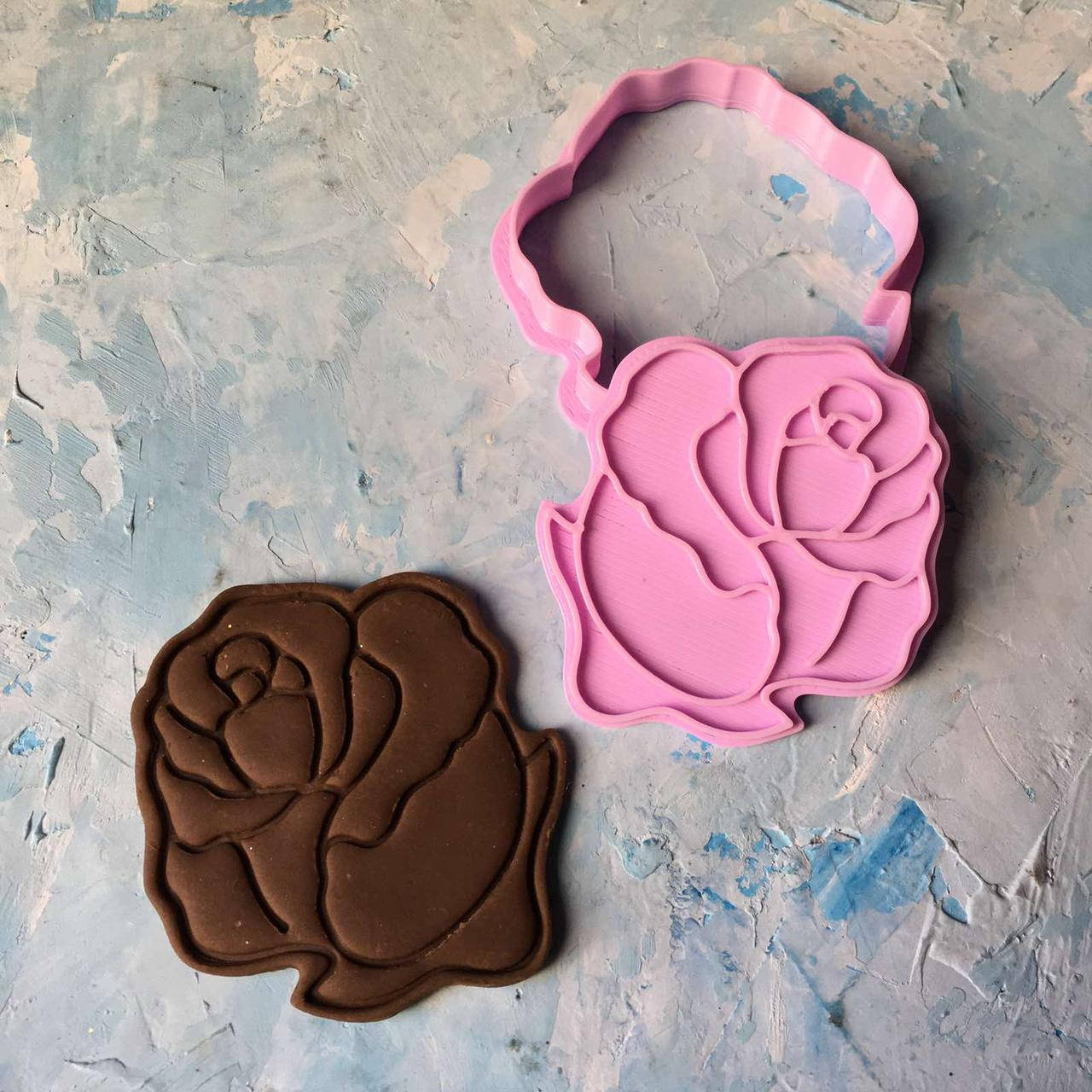 

Вирубка зі штампом "Троянда #4" / Вырубка - формочка со штампом для пряников "Роза #4"