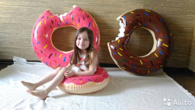 

Надувной детский круг Пончик Donuts 60 см шоколадный