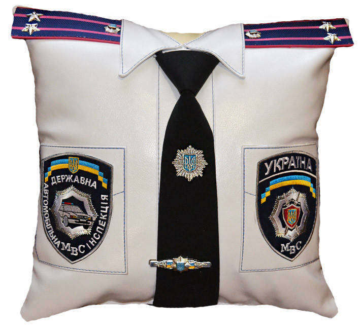 

Сувенирная подушка сотрудникам Полиции, врачам,ДСНС, МВС и СБУ
