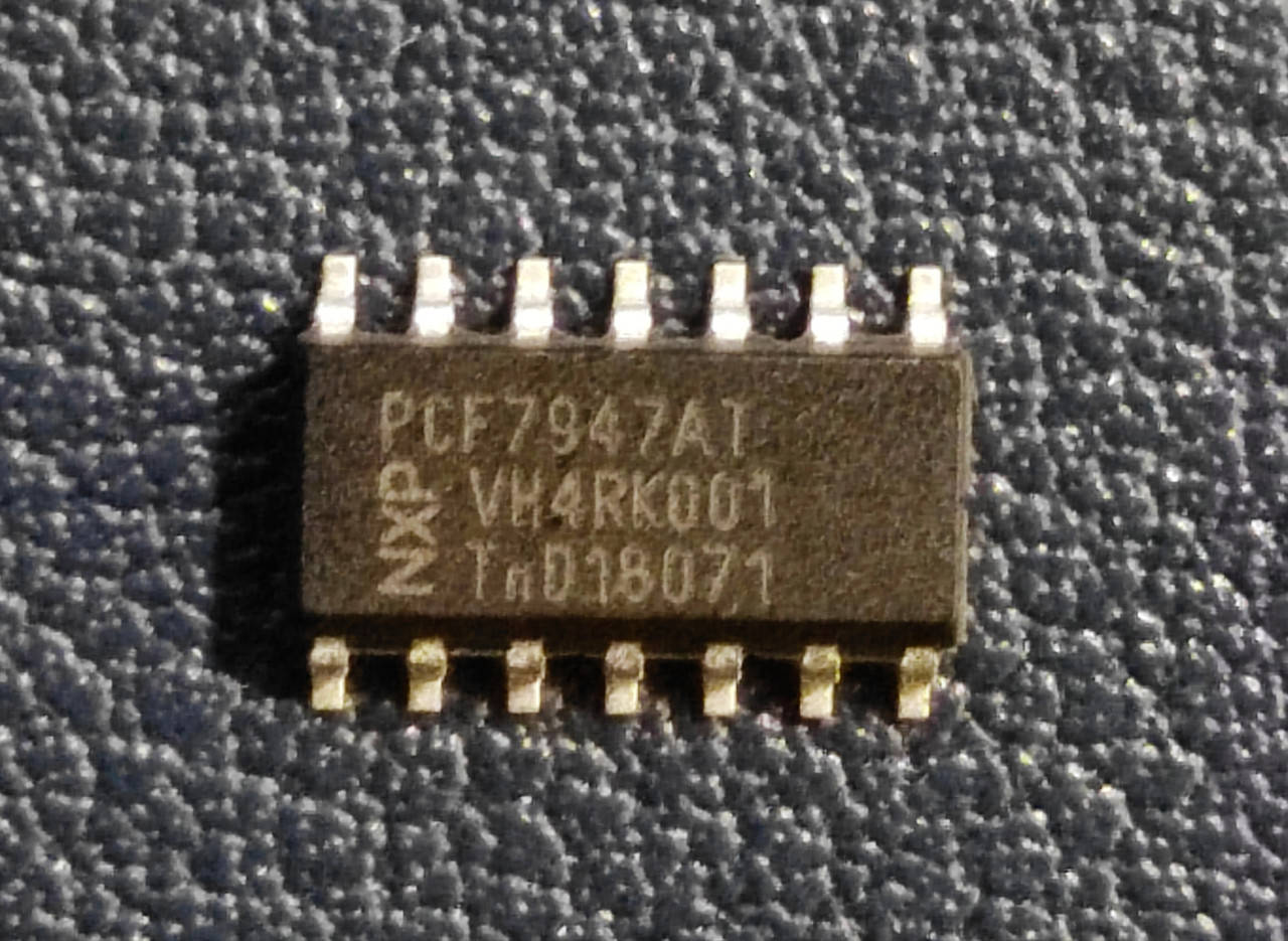 

Транспондер ключей PCF7947AT SOP-14 ID46 NXP CRYPTO ( Оригинал ) PCF7947