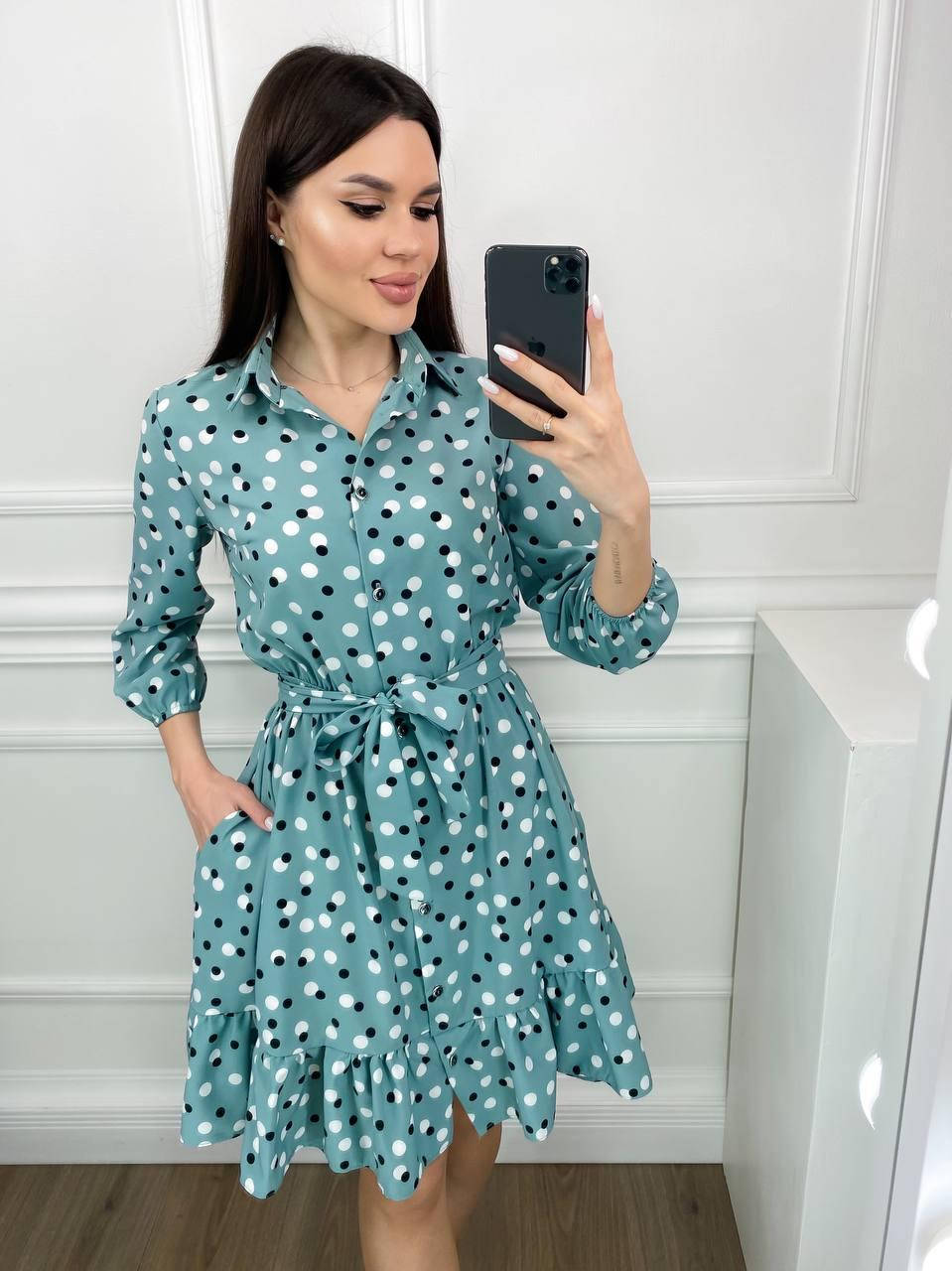 

Приталенное платье в горох тиффани 986 48