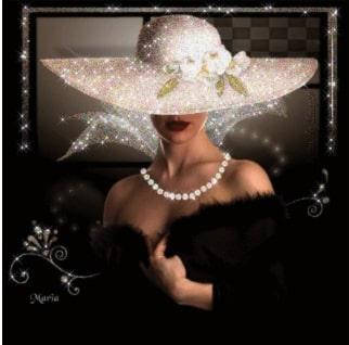 

Алмазная мозаика Женщина в шляпе на подрамнике 30*40см (60237)