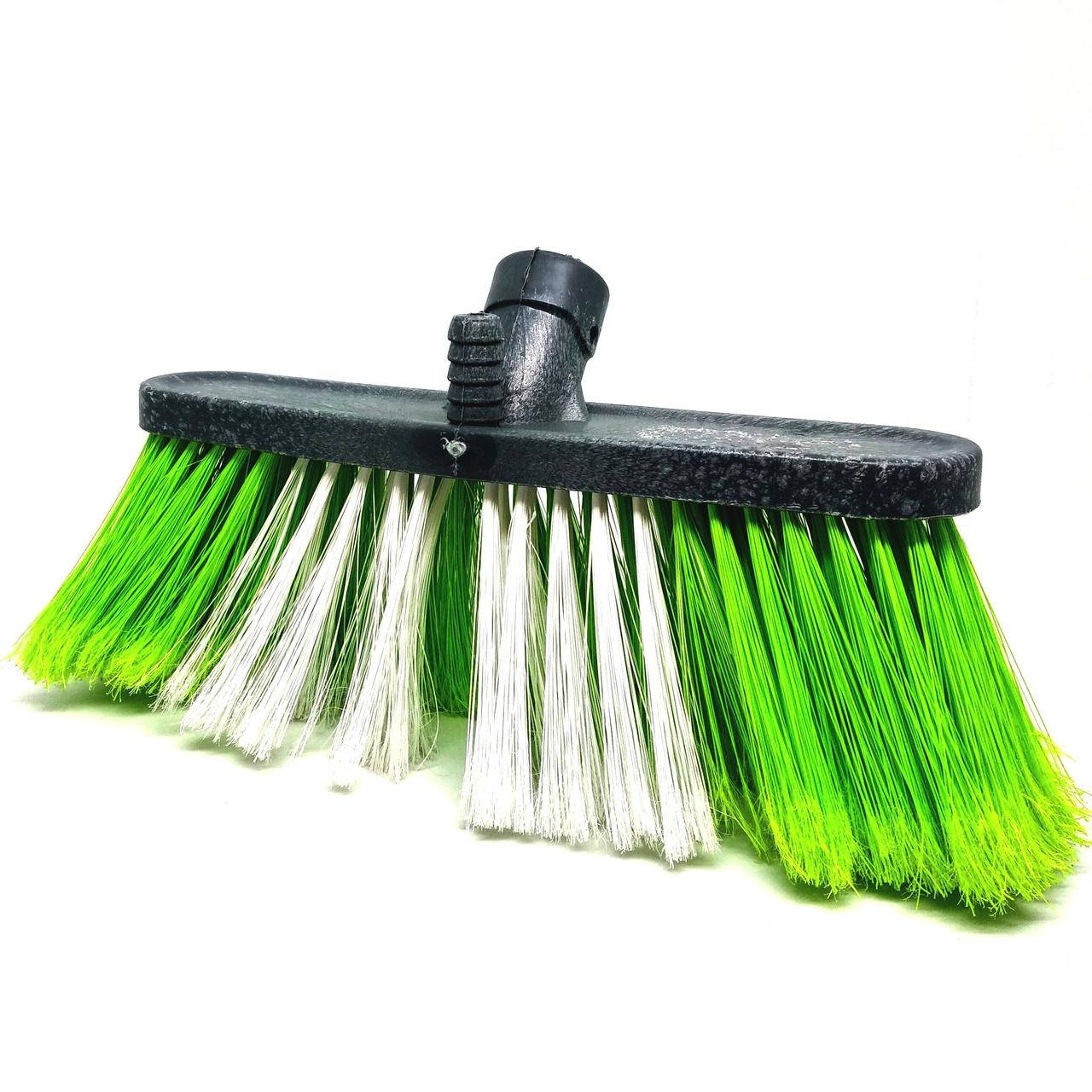 

Щетка для мытья автомобиля средняя 17 см