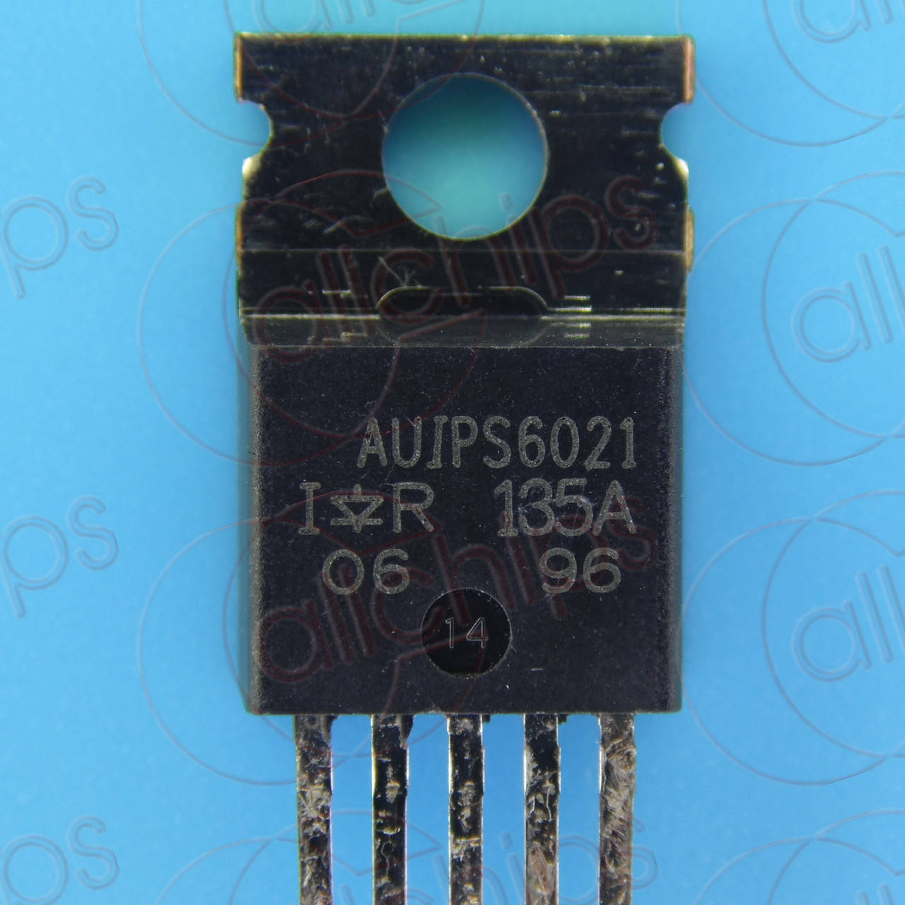 

Ключ питания 39В 32А 39мОм IR AUIPS6021 TO220-5