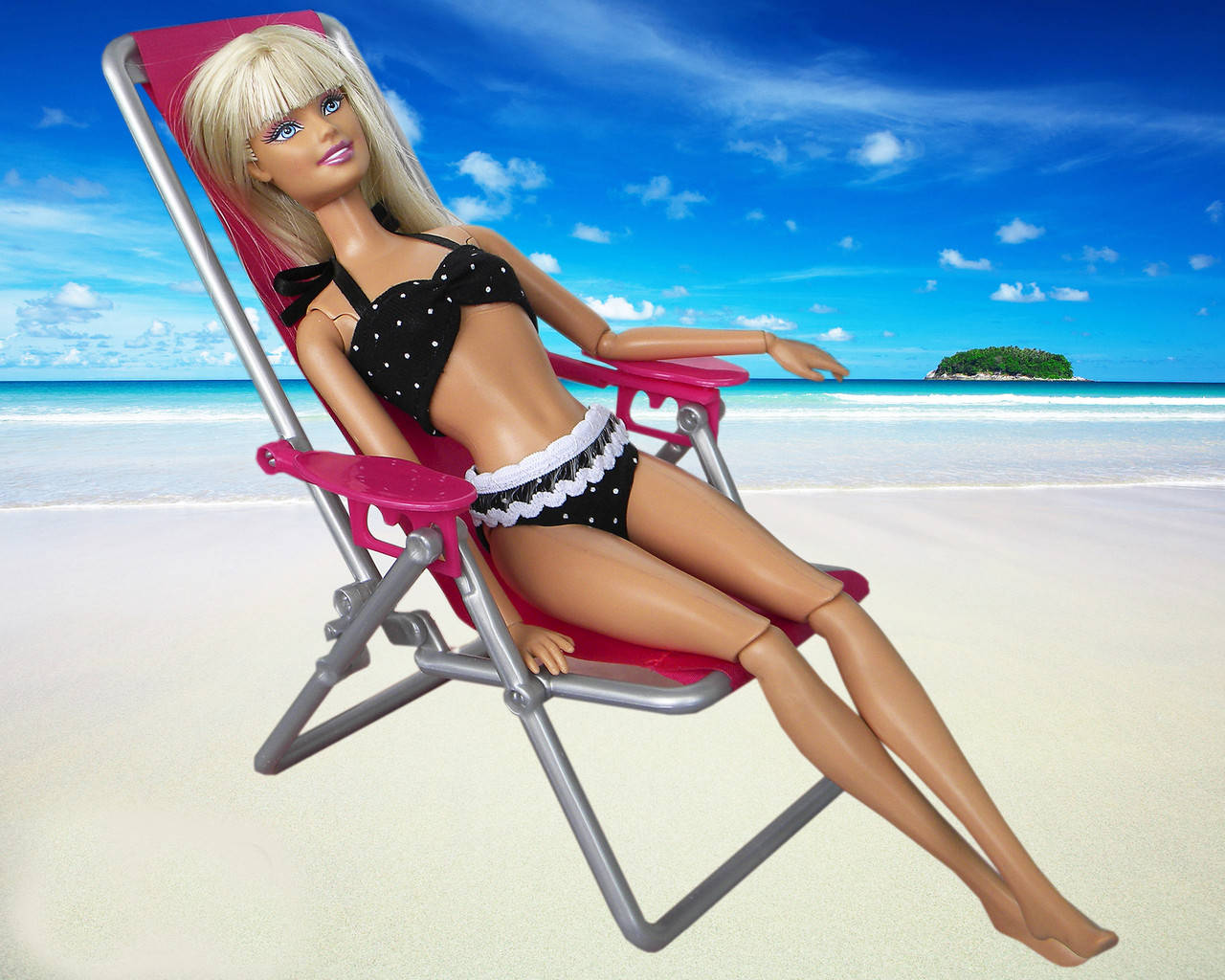 

Шезлонг раскладной (аксессуары для кукол)