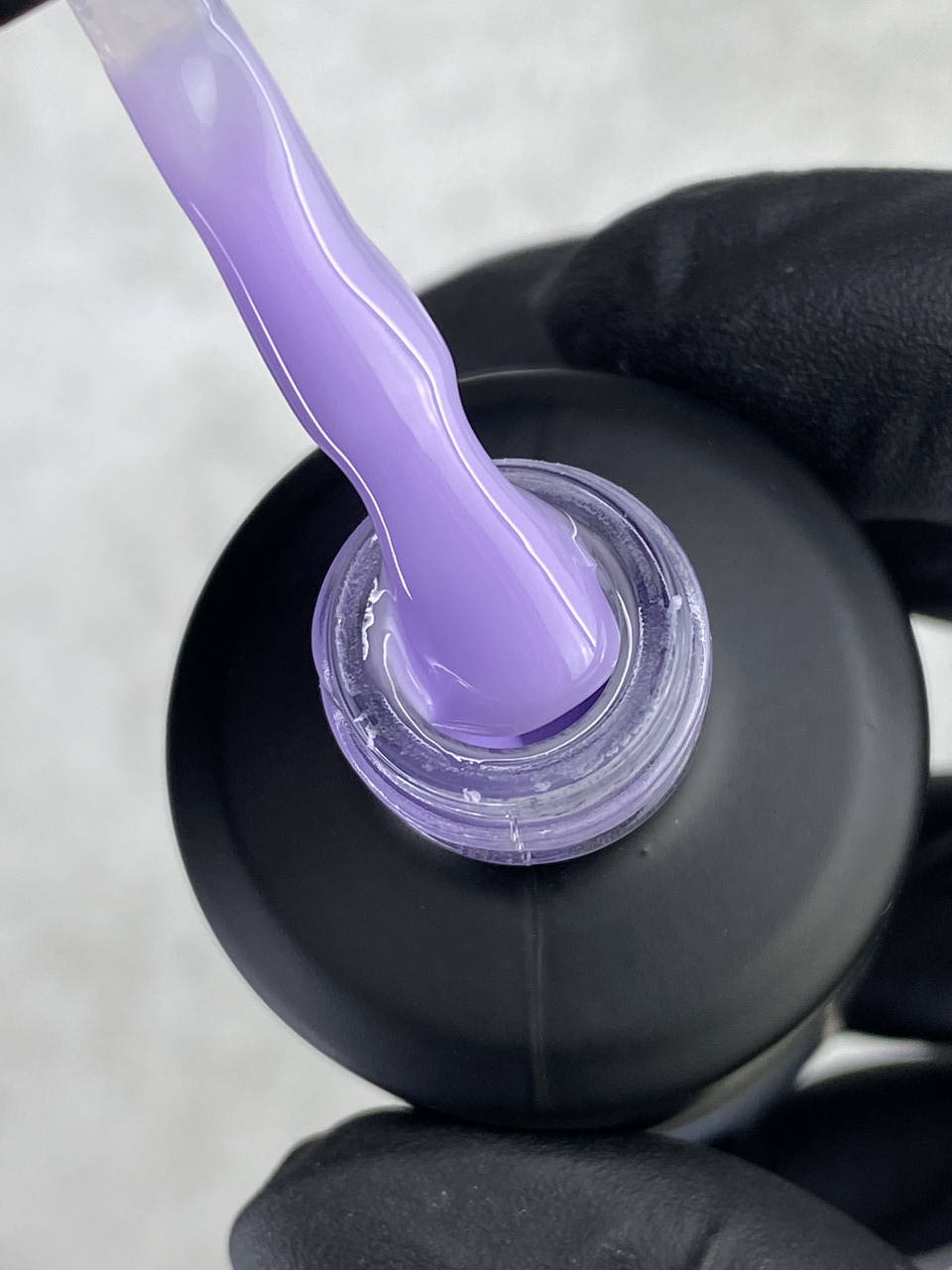 

Камуфлирующая база Touch lavender 15 мл для маникюра