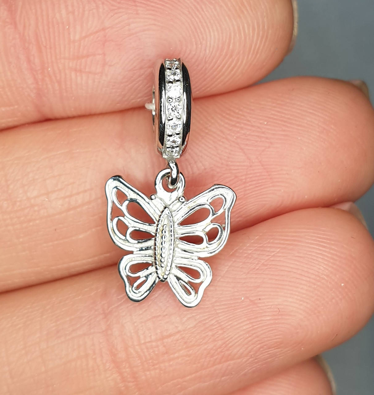 

Шарм серебряный "Бабочка" 1,90 г