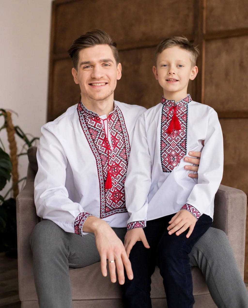 

Сімейні вишиванки Орнамент тато-син Familly look, Белый