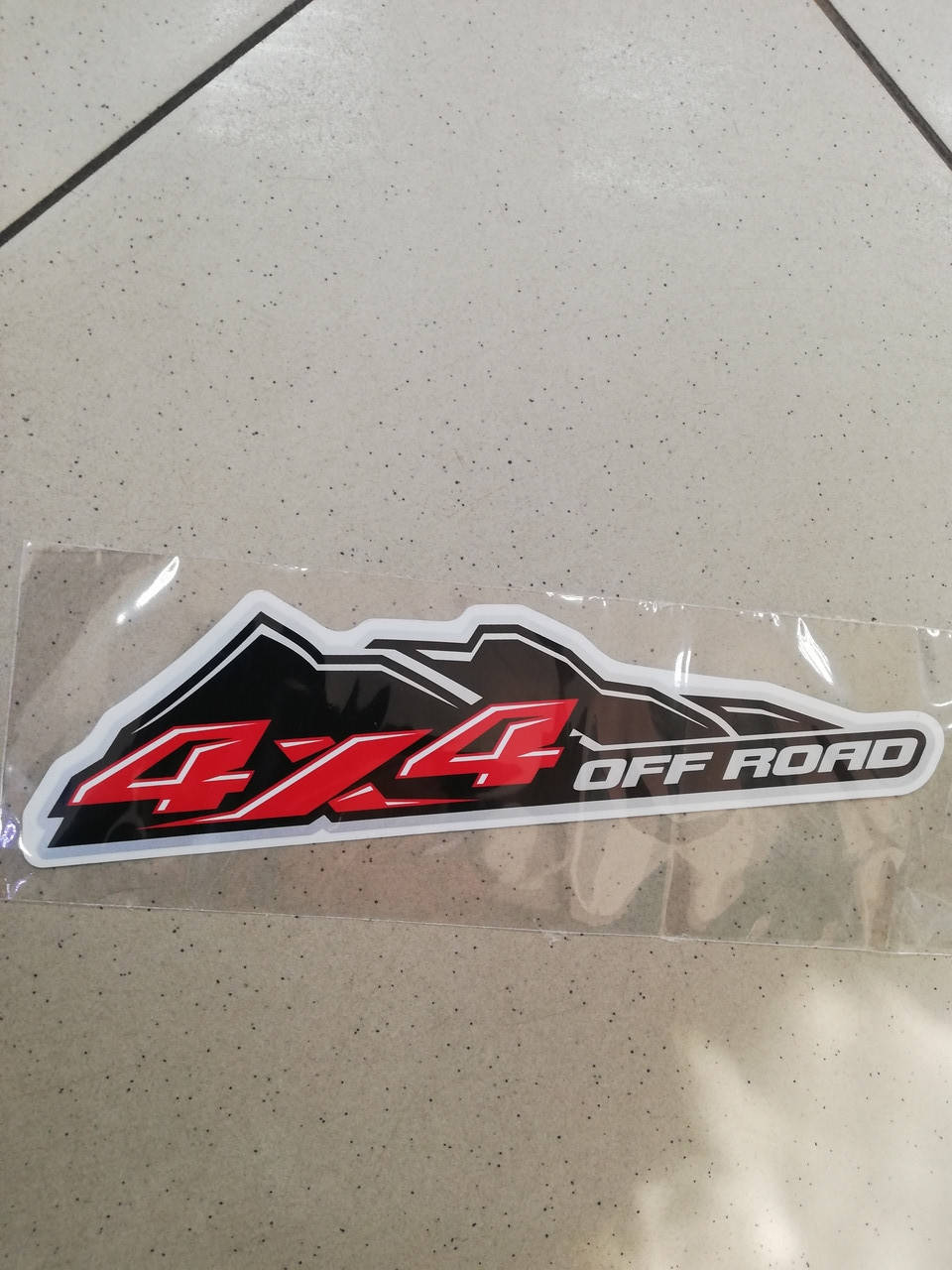 

Виниловая наклейка 4Х4 OFF ROAD 23х6 см