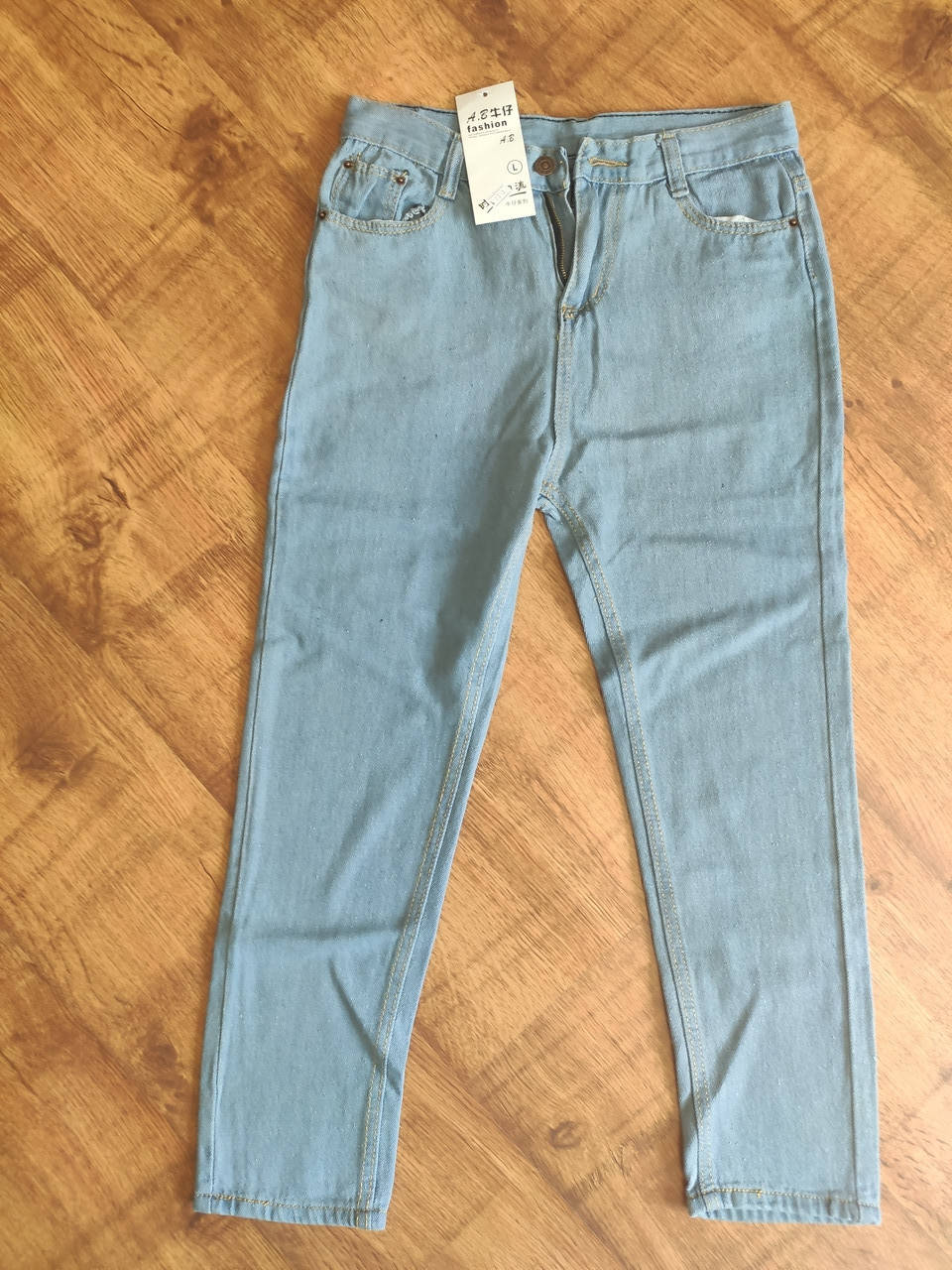 

Джинсы женские светло-синие L-XL