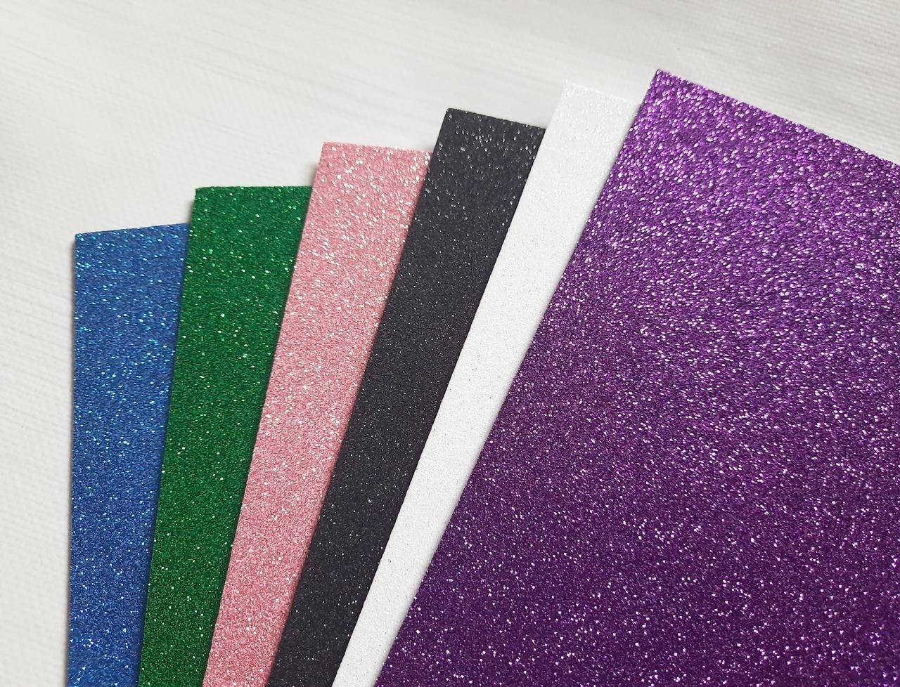 

Фом с глитером в асортименте Черный