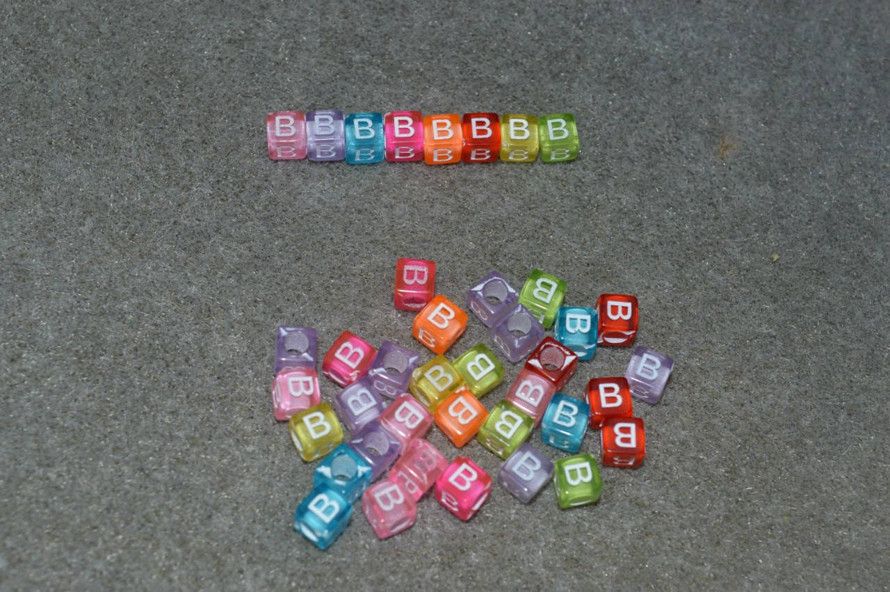 

Бусинки кубики английский алфавит. " B "
