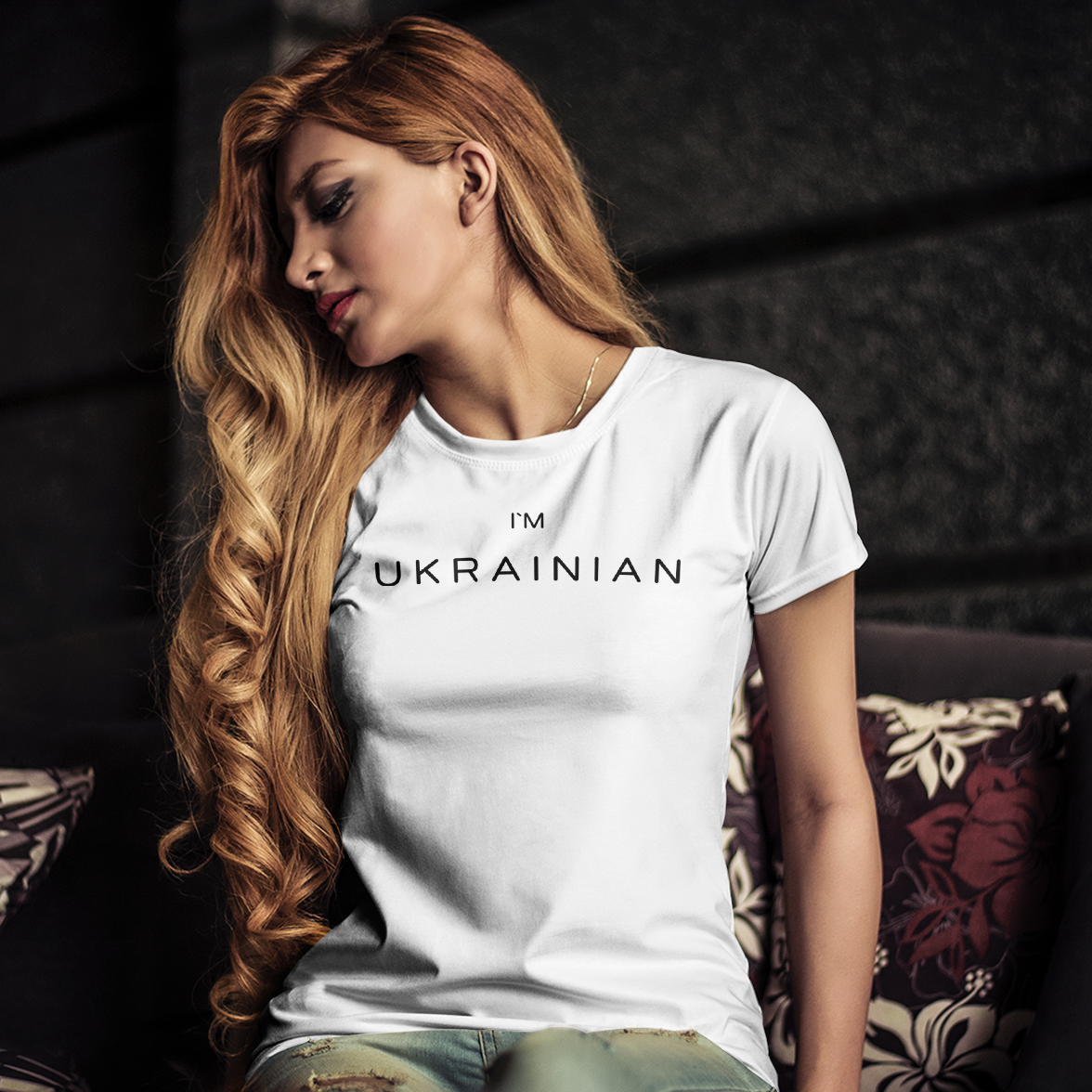 

Патриотическая женская футболка I`M UKRAINIAN, белая, Белый