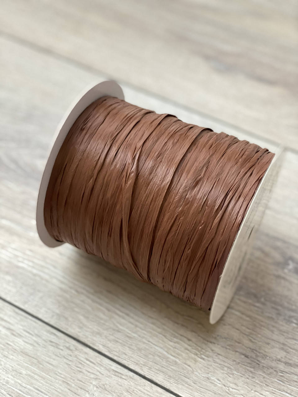 

Рафия Ispie Tan